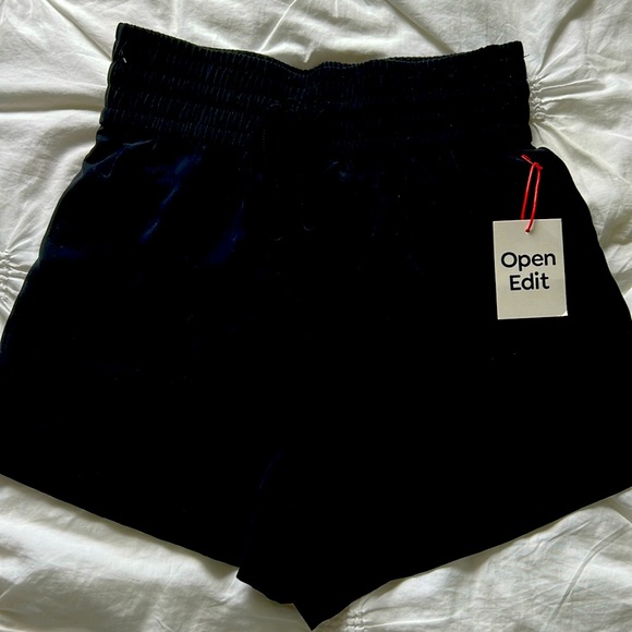 Women’s black shorts. Open Edit. NWT - Picture 1 of 2